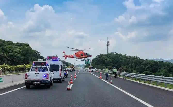 甘孜高速公路汽车救援案例